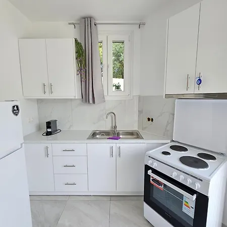 Corfu Alina's * Kato Korakiana