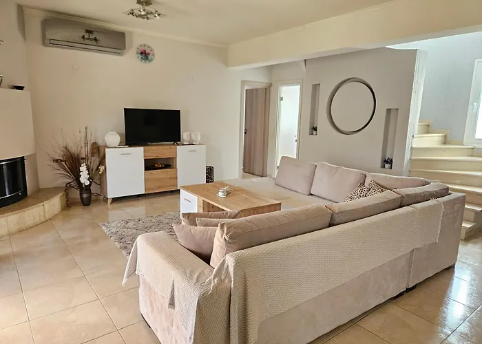 Corfu Alina's * Като-Коракиана